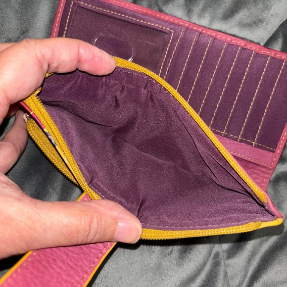 Fossil Yellow and Red Floral Wallet - Picture 10 of 14